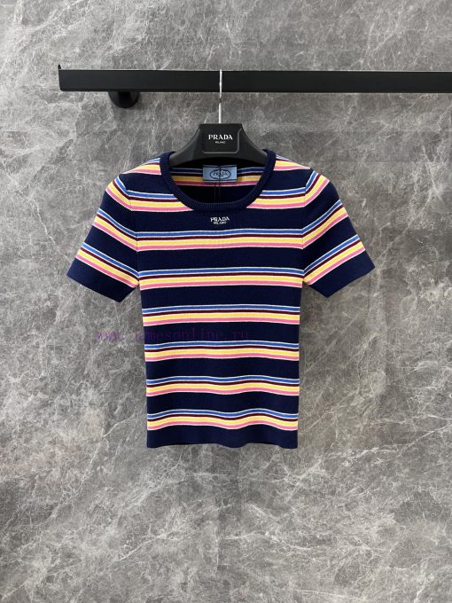 ZT60533 Prada 25Ss Early Spring New Color Striped Knitted Short Sleeve Top 丨 Developed And Prod 3032f3pl - Image 2
