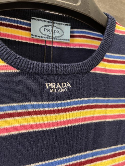 ZT60533 Prada 25Ss Early Spring New Color Striped Knitted Short Sleeve Top 丨 Developed And Prod 3032f3pl - Image 6