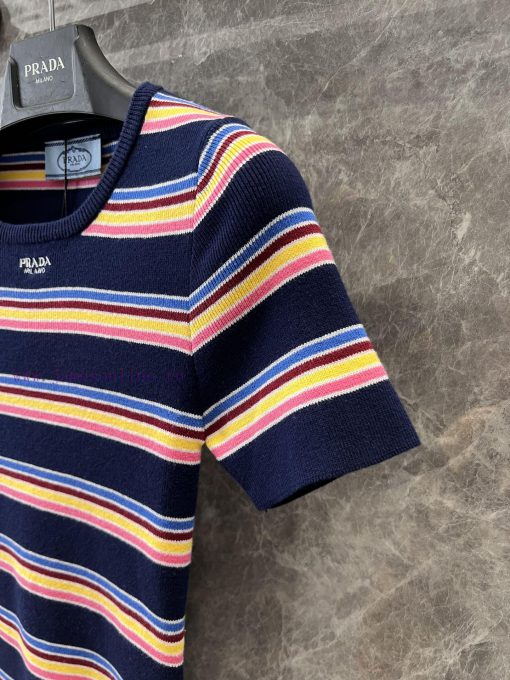 ZT60533 Prada 25Ss Early Spring New Color Striped Knitted Short Sleeve Top 丨 Developed And Prod 3032f3pl - Image 7
