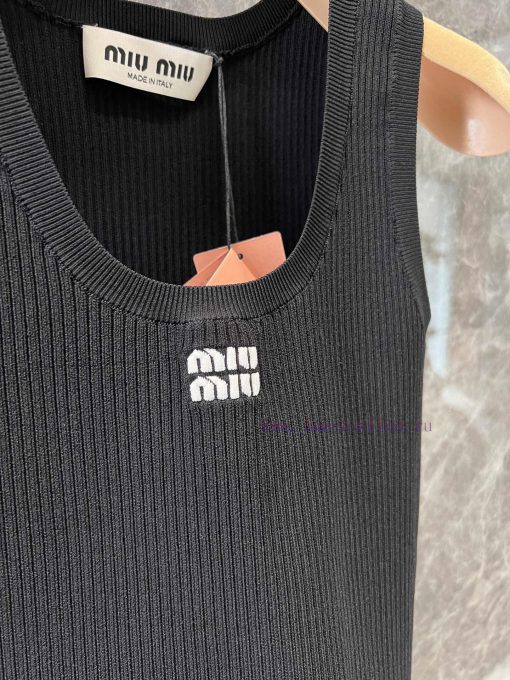 ZT60557 Miumi * 25Ss Early Spring New Color Contrast Logo Decorative Sleeveless U-neck Knitted wuiau9aa - Image 6