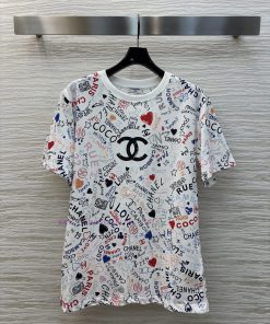 CT76076 Chanel 25 Spring/Summer New Collection Graffiti Printed Short Sleeve T-shirt With Breat hwimvt2p