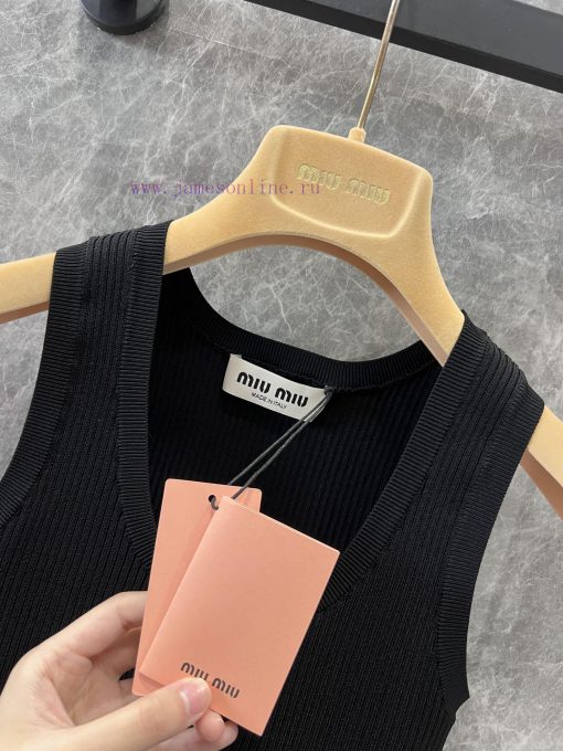 ZT60557 Miumi * 25Ss Early Spring New Color Contrast Logo Decorative Sleeveless U-neck Knitted wuiau9aa - Image 9