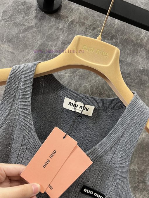 ZT60558 Miu Miu 25Ss Early Spring New Micro Label Hollow Knitted Tank Top | YB Developed Heavy mtpy1kui - Image 9