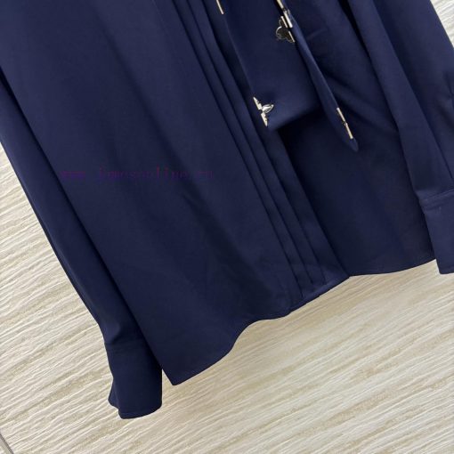 CC76079 Louis Vuitton 25 Early Spring With A Ribbon Style Stand Up Collar Shirt That Pays Atten 3v02srdn - Image 6