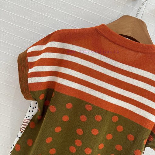 BT76088 Hermes 25 Early Spring New Product: Horse Printed Pattern Splicing Knitted Top With Pol 0tmt4dbt - Image 10