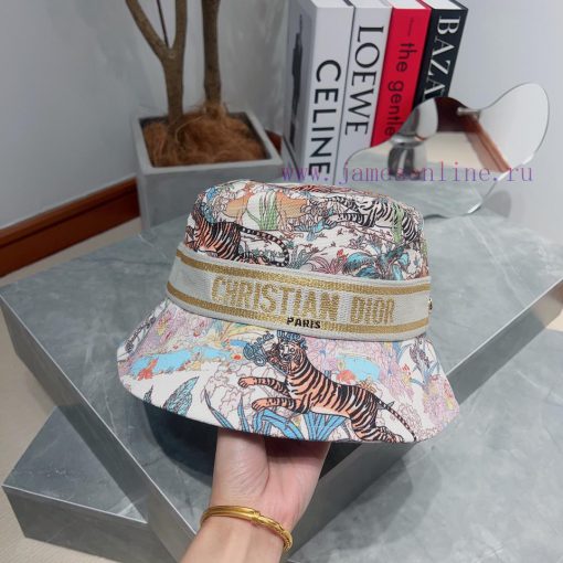 DIOR Dior 🧢 The official website has released a new version of the D family fisherman hat, d7142axy - Image 3