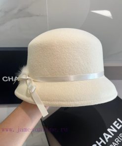 Miumiu autumn and winter new woolen hat, wool basin hat, 100% wool fabric, black and white cn1dvl4dk