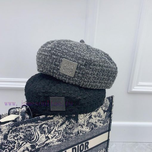 Loewe Classic Edition BeretVery versatile and not picky about peopleCoarse woolen fabric isf4ohsico - Image 4