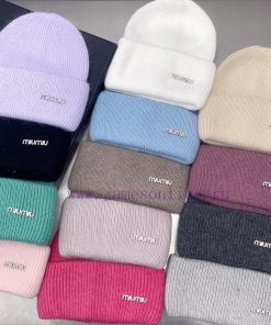 Miumiu rabbit velvet wool hat is simple and elegant, warm and fashionablehohrta3l