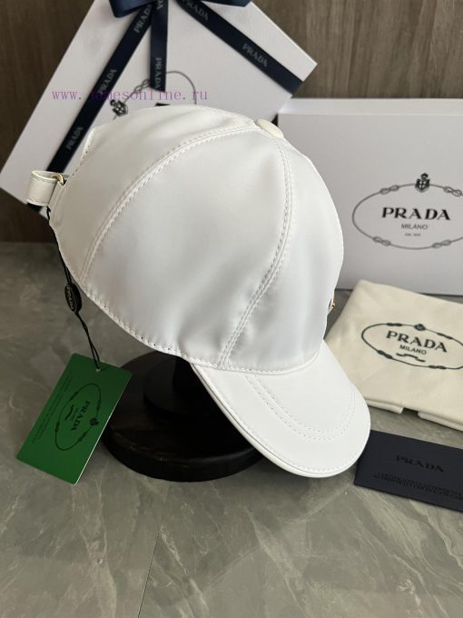 The original customized Prada duckbill cap is on sale on the official website. The baseballu2jfixvw - Image 7