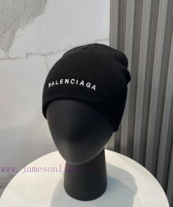 Balenciaga Knitted Cold HatThe new brick cabinet became popular on Xiaohongshu as soon as it6cnxma8e