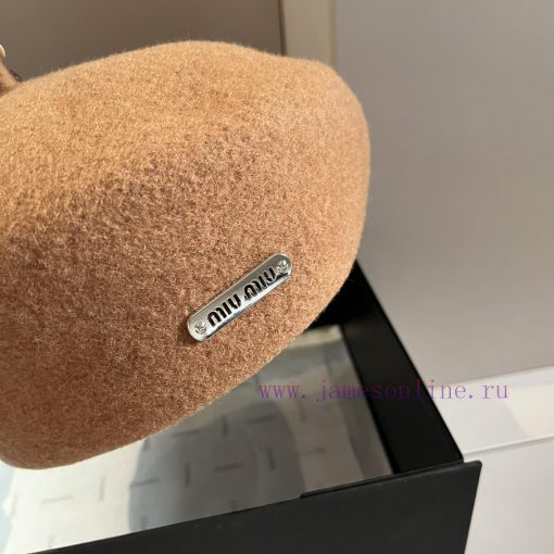 Miumiu wool beret, made of 100% wool fabric62y1nkv5 - Image 7