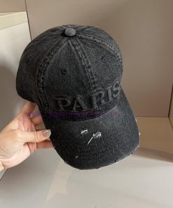 Prada new denim baseball cap duckbill cap, water play denim cap, head circumference 57cmh11cdtht
