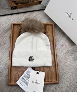 Super Welfare Mound Classic Knitted Hat, Little Sister's Winter Favorite~It looks good, yout2dflpe4h