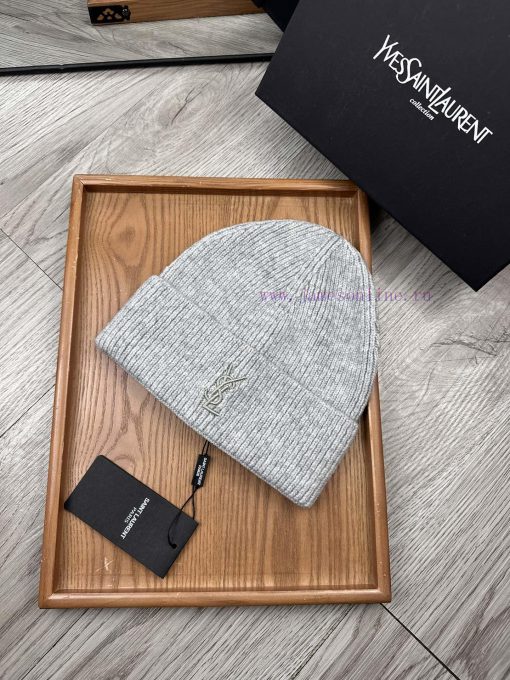 The new YSL welfare fine yarn knitted single hat is launched, which is an affordable series 0f96qpwj - Image 3