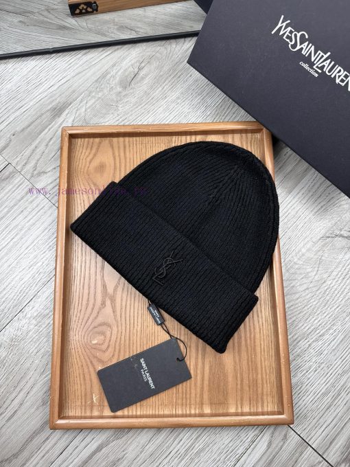 The new YSL welfare fine yarn knitted single hat is launched, which is an affordable series v2q67iip - Image 3