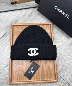 The new collection of C welfare fine yarn knitted single hats is launched, which is an afforcgb9q1cx