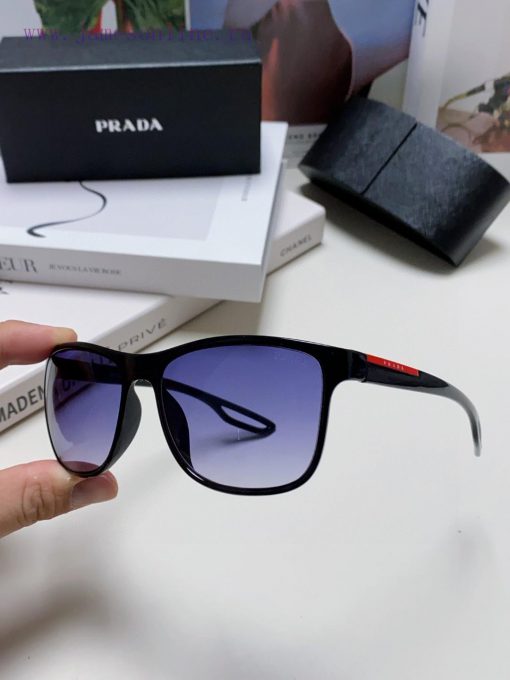 PRADA is a world-renowned master manufacturer of high-definition lenses Polarized sunglassespmf37xyt - Image 7