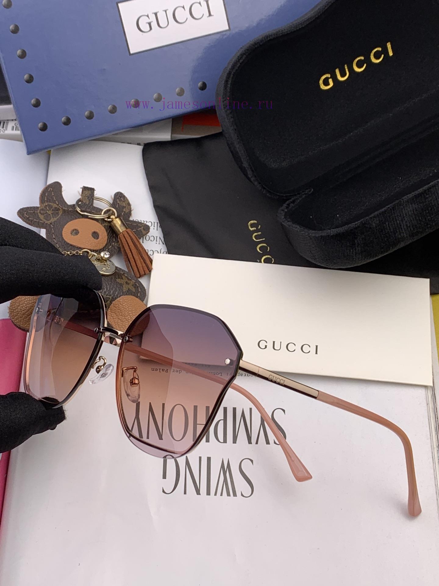 GUCCI's new nylon sunglasses feature frameless diamond cut edges for a more textured look, ekgz3nt2m - Image 8