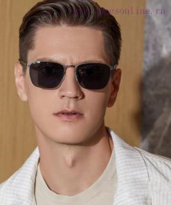 Gucci 2023 Spring/Summer New Collection: Ultra Light, Screw Free, Unbreakable Series, Couple48vxkzgf