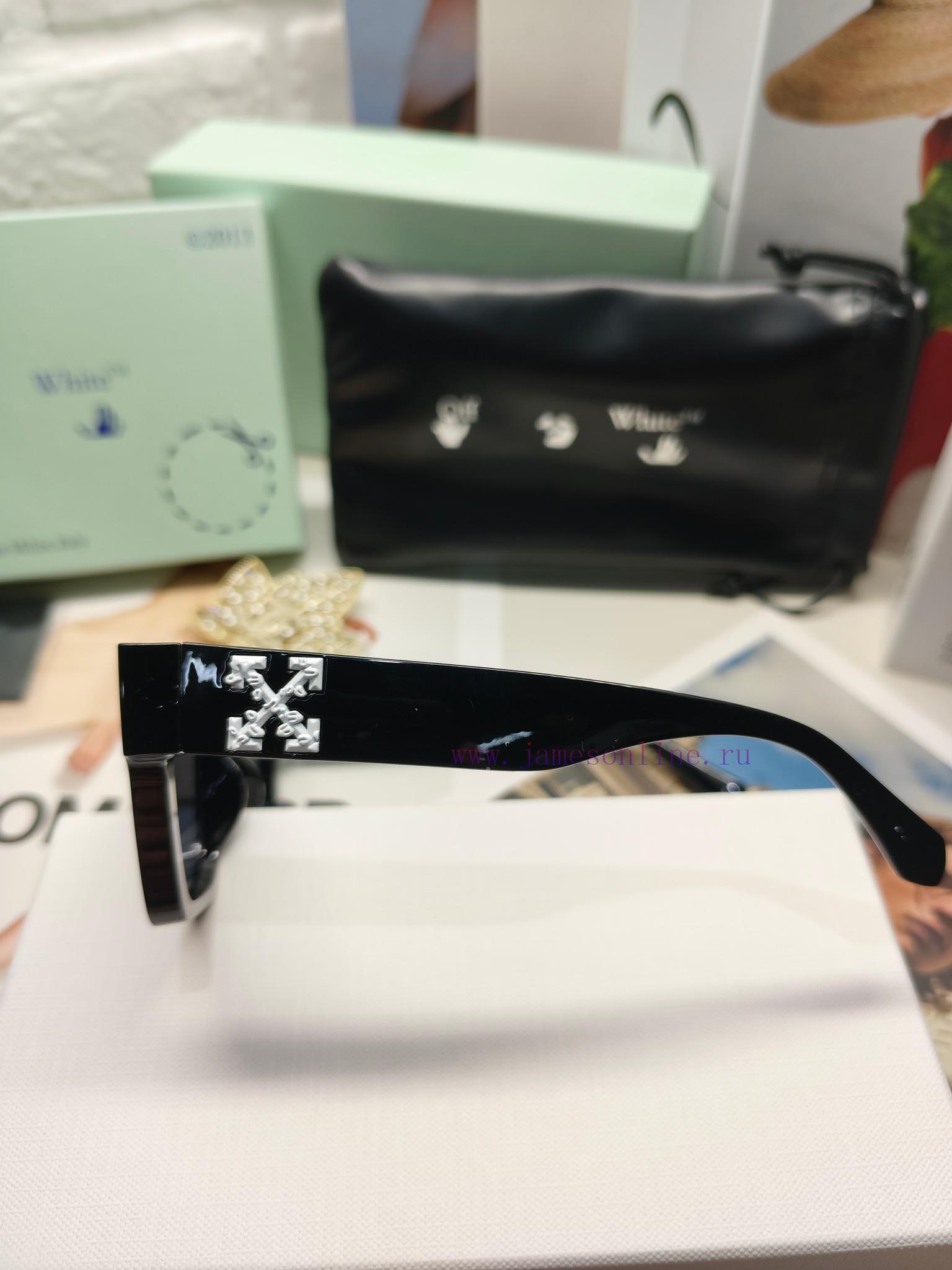 Off White's latest design style, original customized quality is full. It almost includes evet8f04amv - Image 4