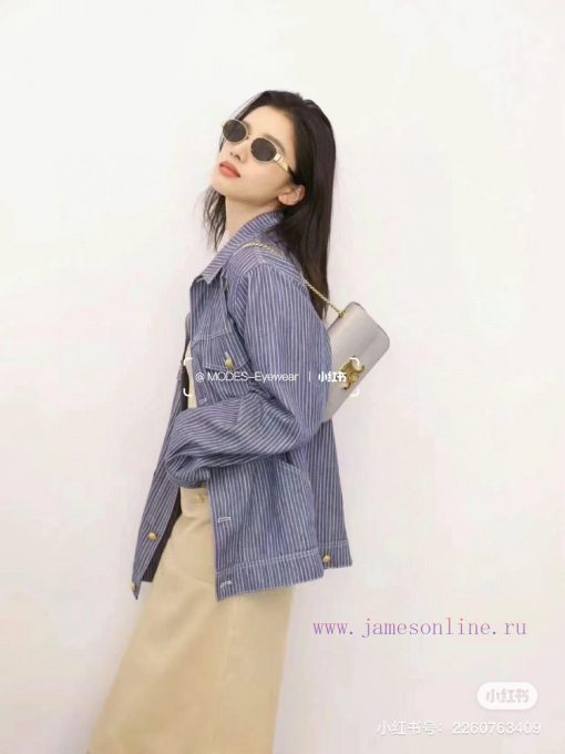 Lisa's same Celine retro round frame sunglasses. Celine's "Salted Egg Superman" Arc de Triome4uzb71p - Image 3