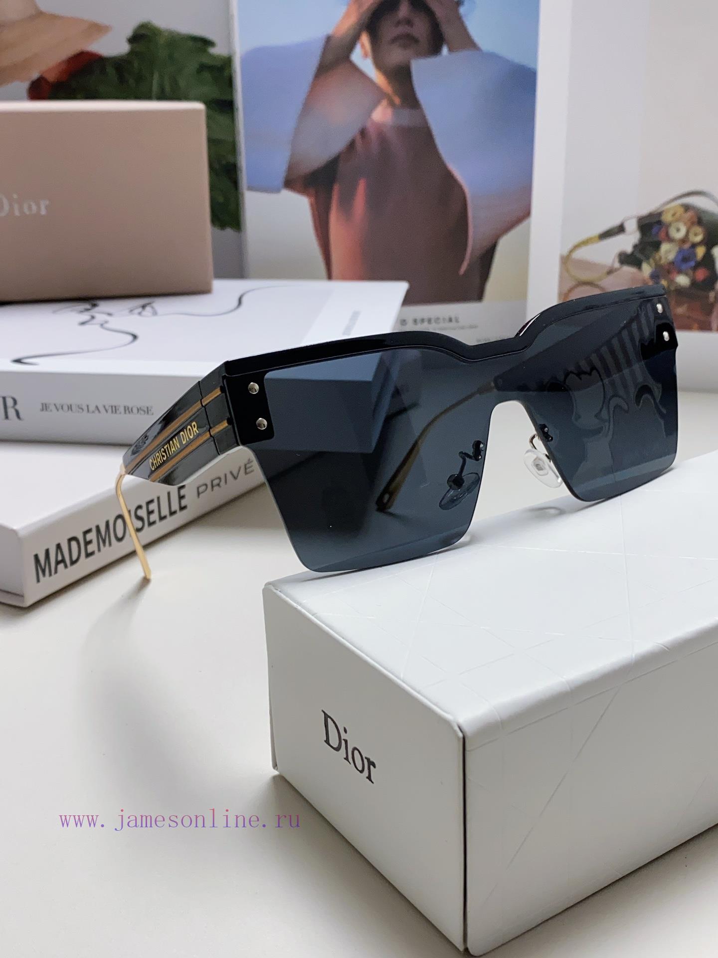 Dior's popular Dior Club series sunglasses and sunglasses posters bring a refreshing and cooxrn7vn79 - Image 9
