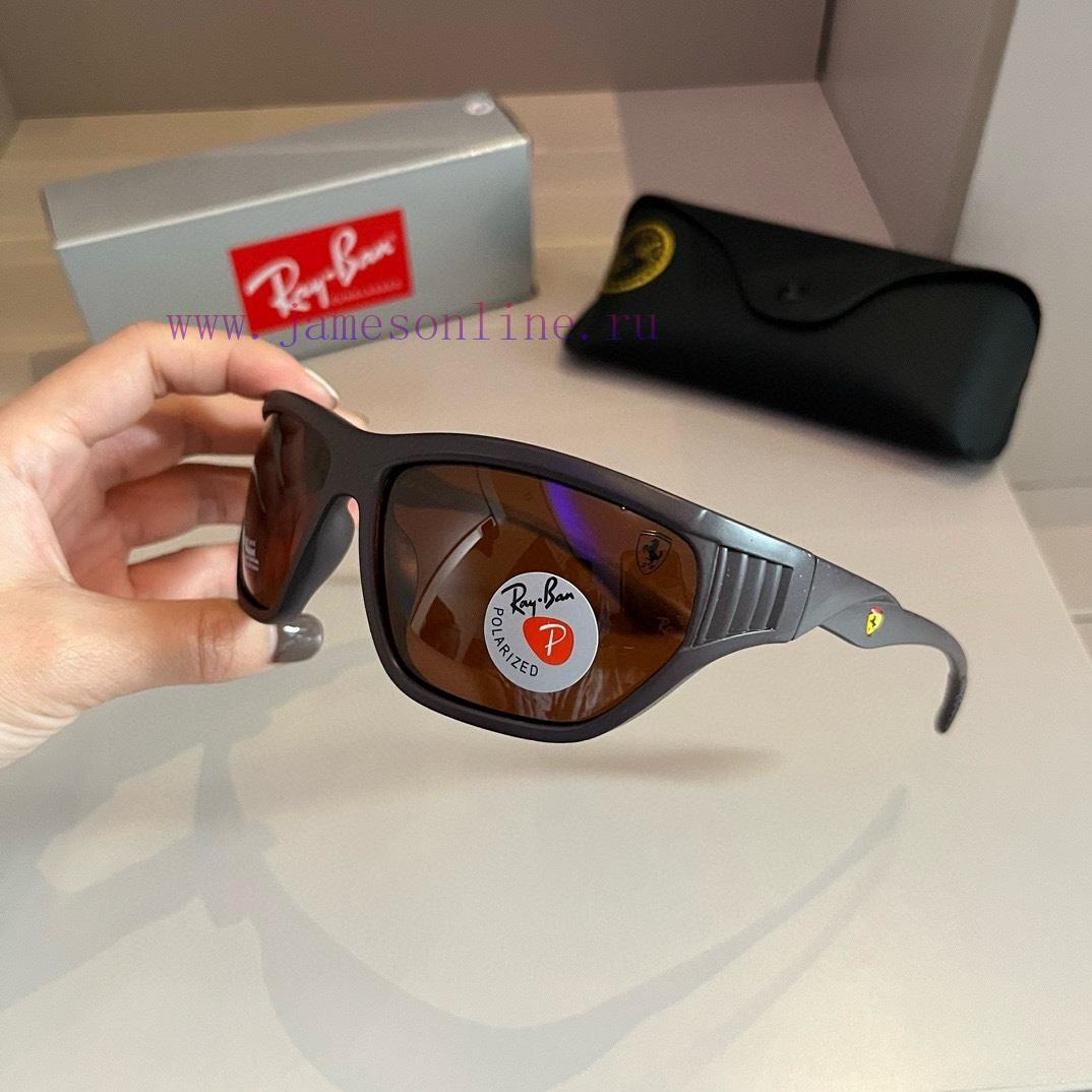 Ray Ban co branded Porsche sunglasses with a cool lookkr6jjzu1 - Image 5