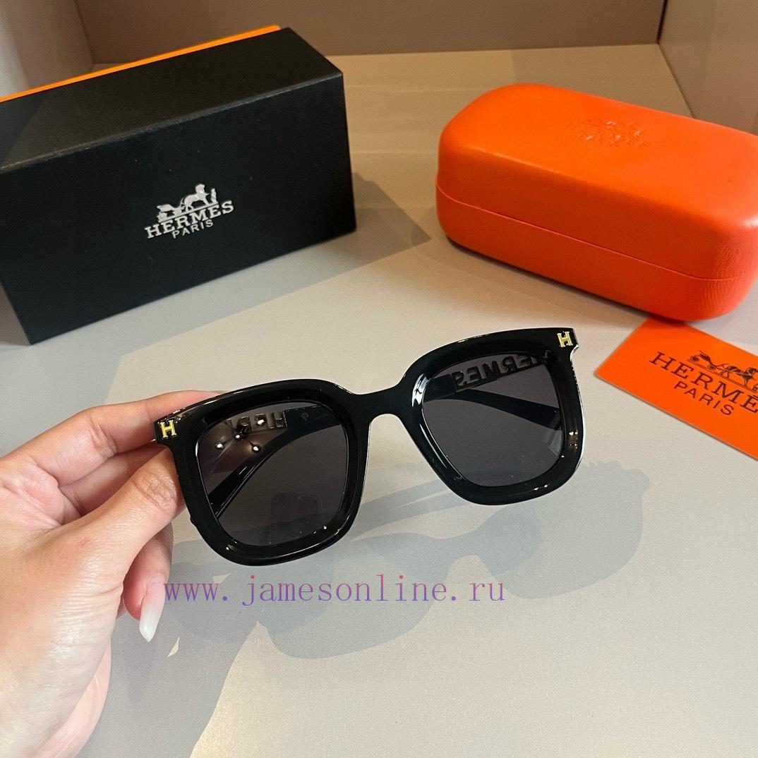 Hermes' classic boxy design, not picky about face shape, exudes elegance when paired with coq13lqdcw - Image 2
