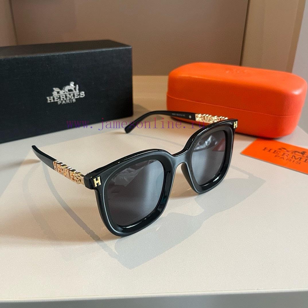 Hermes' classic boxy design, not picky about face shape, exudes elegance when paired with coq13lqdcw - Image 3