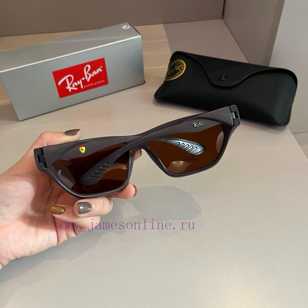 Ray Ban co branded Porsche sunglasses with a cool lookkr6jjzu1 - Image 7