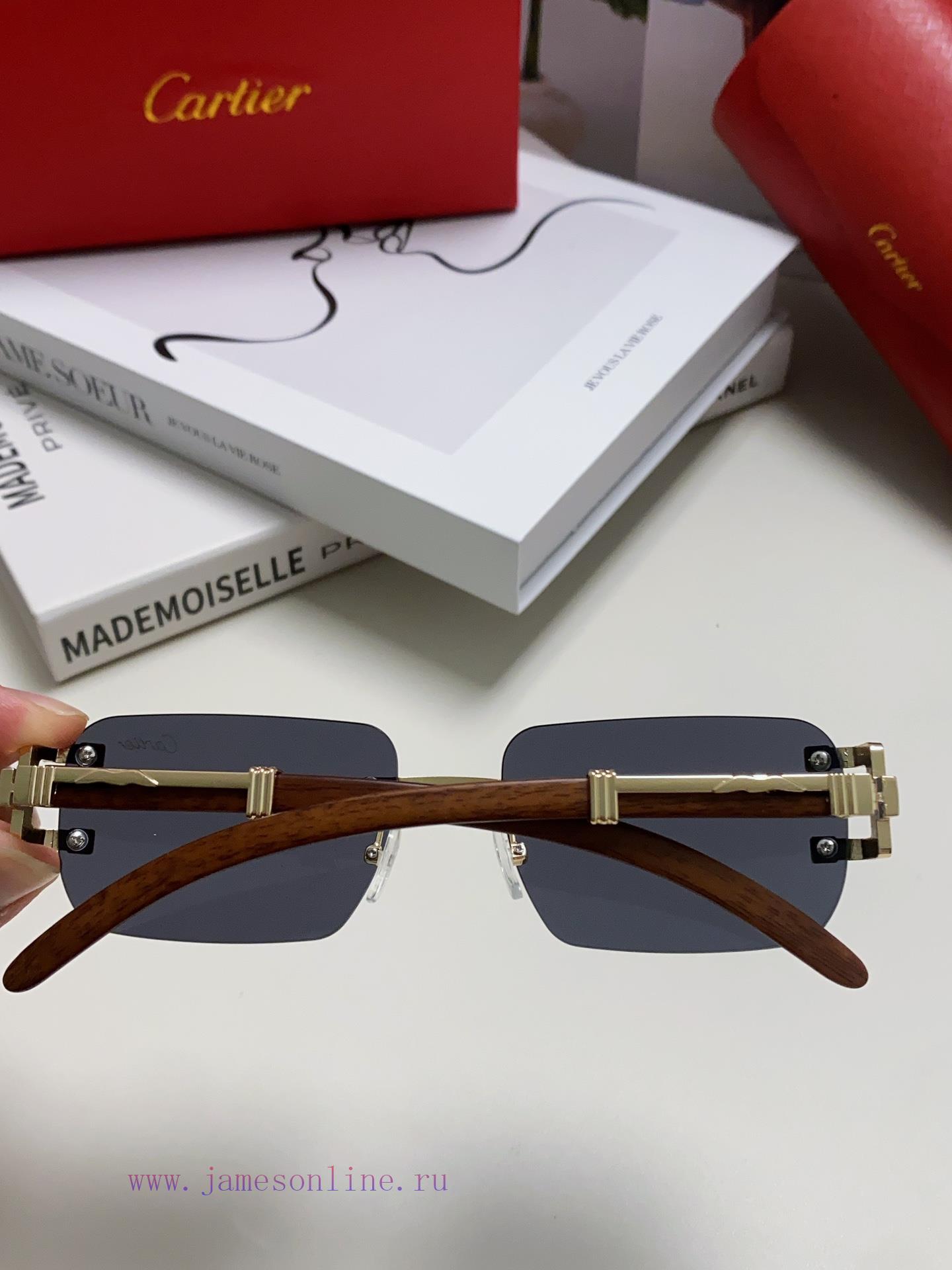 Cartier has finally arrived after a month of rushing production. The 2024 new retro imitatiobc1vl5ak - Image 7