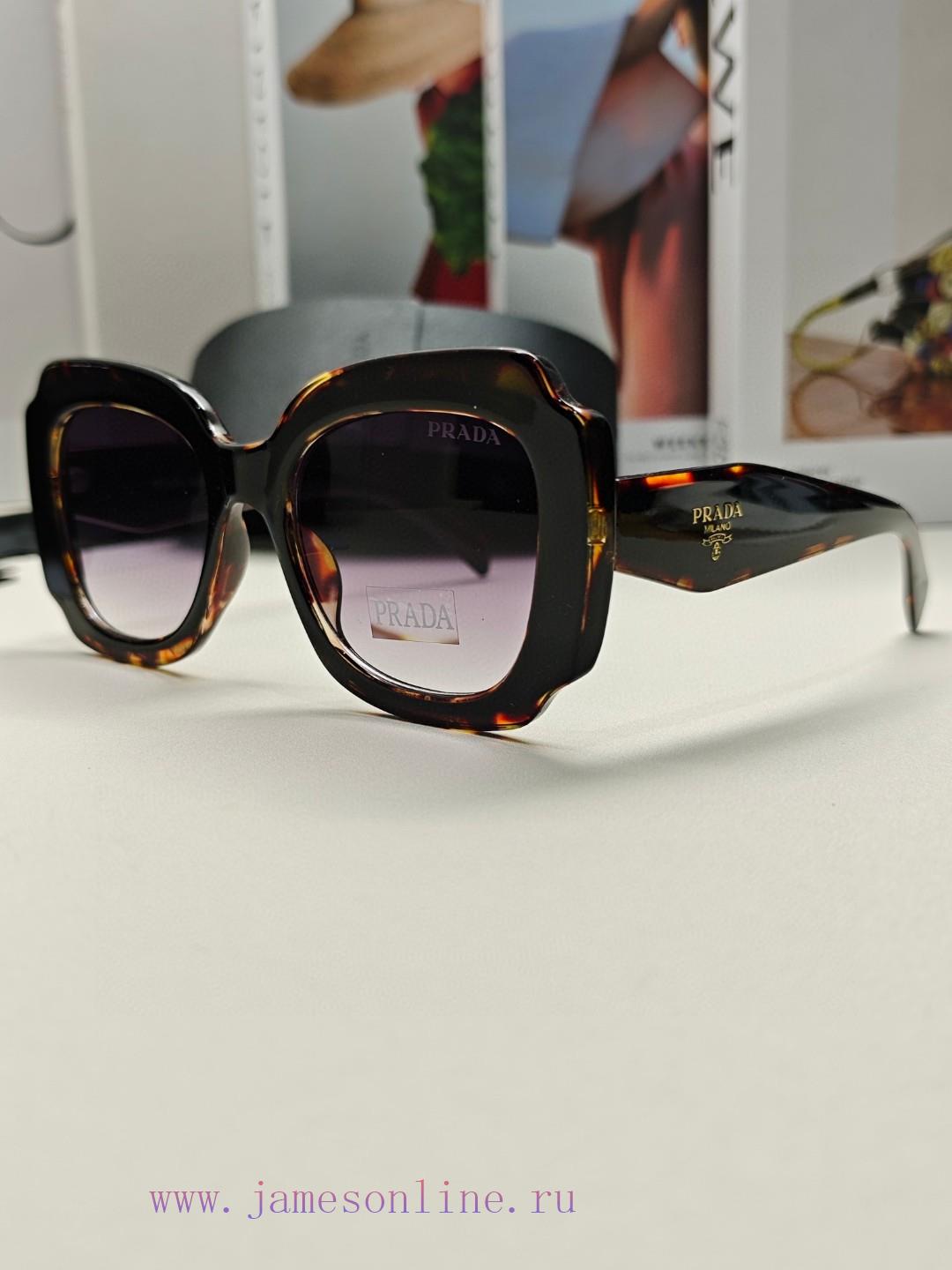 PRADA 2024 European and American Fashion Women's Large Box Face Covering Versatile Sun Eye E9bw6ssv4 - Image 4