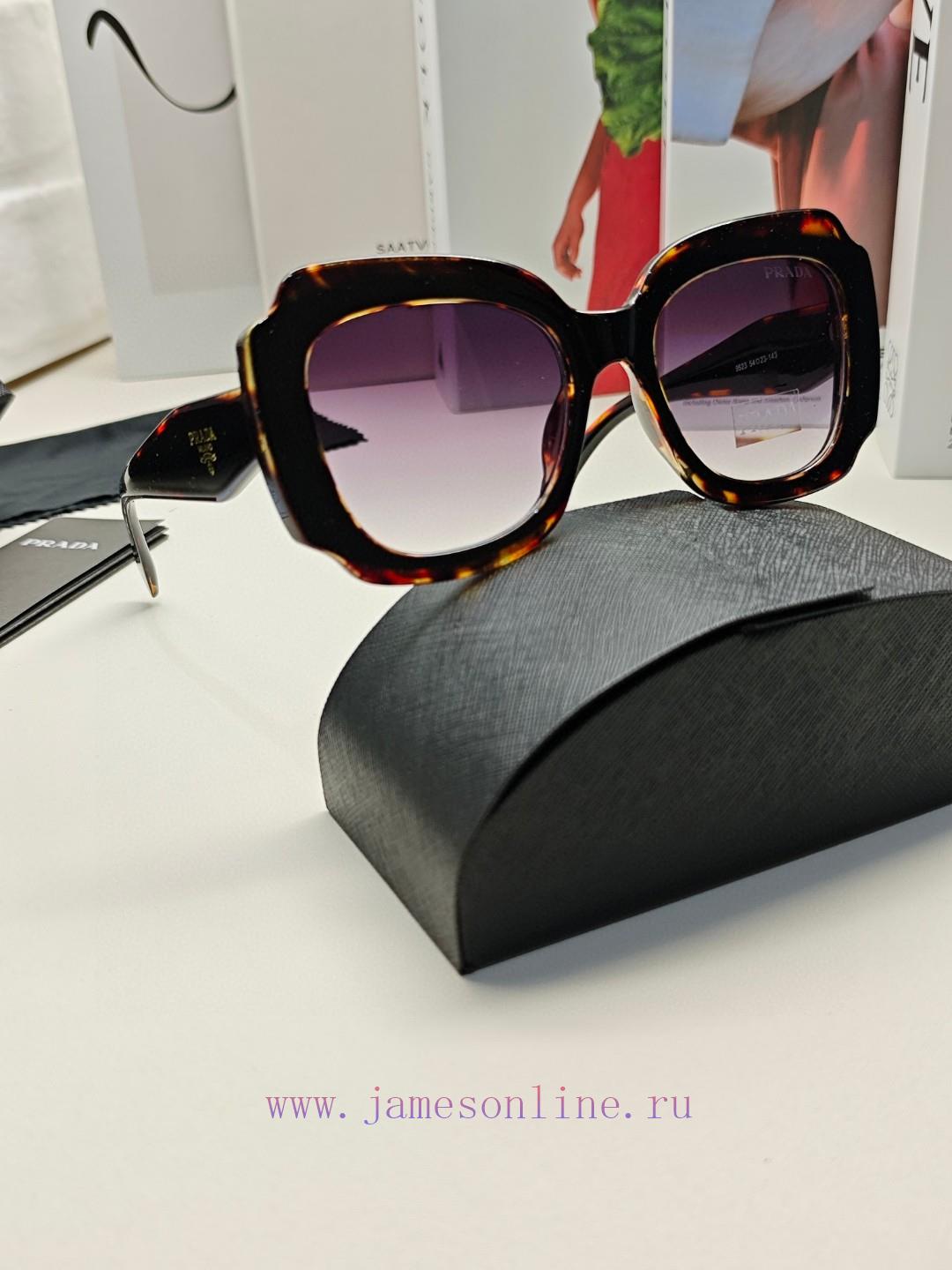 PRADA 2024 European and American Fashion Women's Large Box Face Covering Versatile Sun Eye E9bw6ssv4 - Image 10