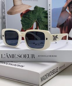 Dior 2024 New Internet Celebrity Small Frame Polarized Sunglasses Small Face Personalized Sueyp67uhn