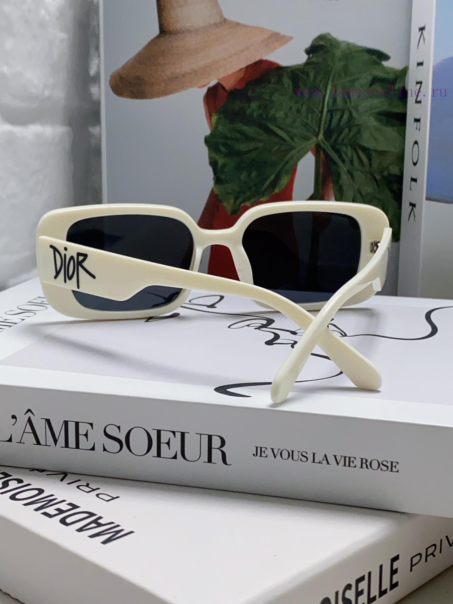 Dior 2024 New Internet Celebrity Small Frame Polarized Sunglasses Small Face Personalized Sueyp67uhn - Image 4