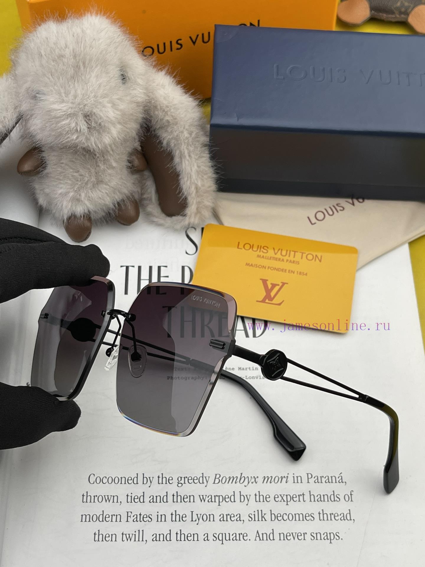 LV Nylon Polarized Sunglasses 2024 Spring New Trendy Popular Fashion Round Frame Polarized Srsgxt92e - Image 7
