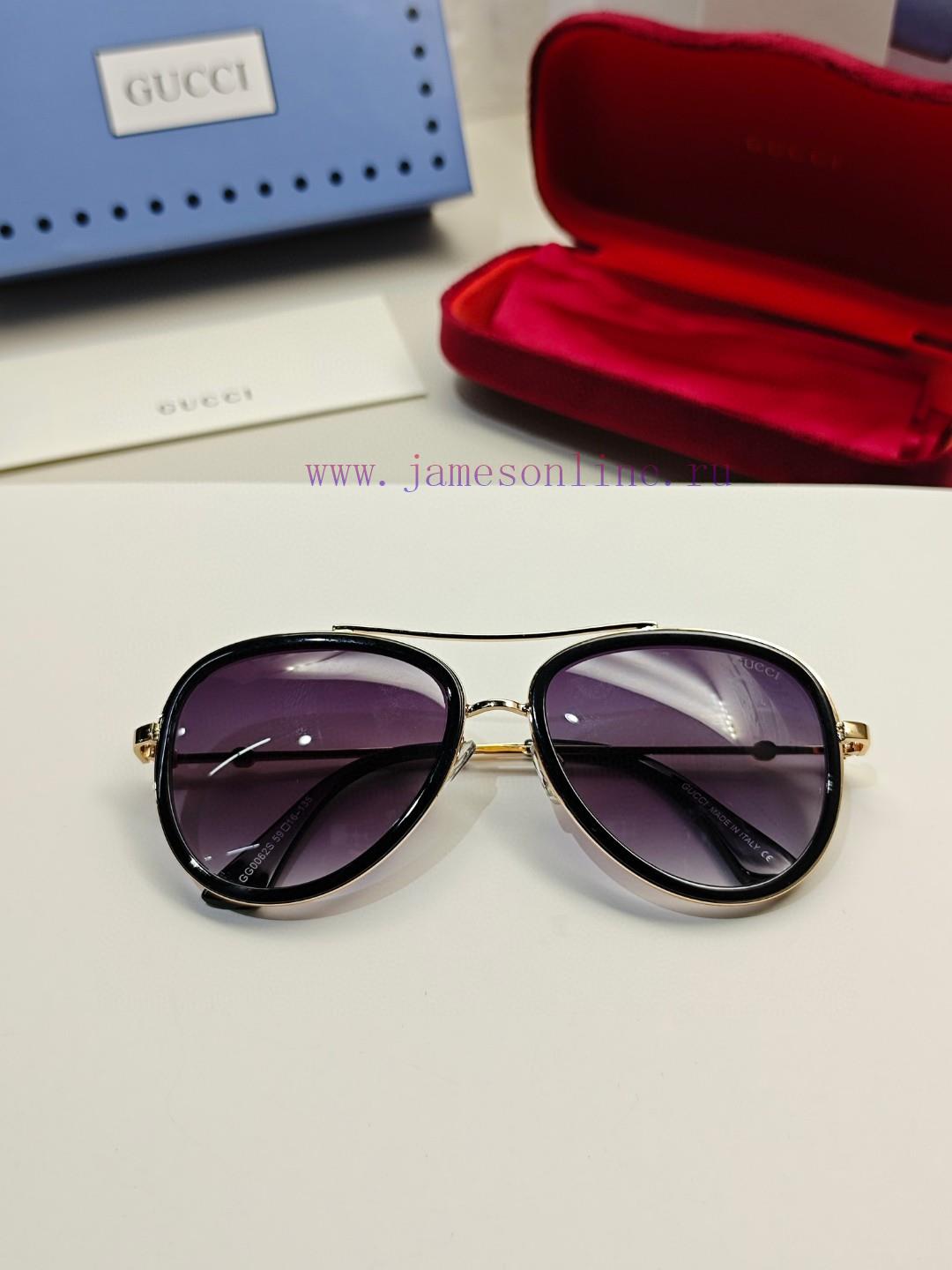 GUCCIGucci's hot item this year is the first bee accessory, super personalized two-color com8noa4ac3 - Image 4