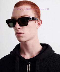 Off White's latest design style, original customized quality is full. It almost includes evegrkfvrn8