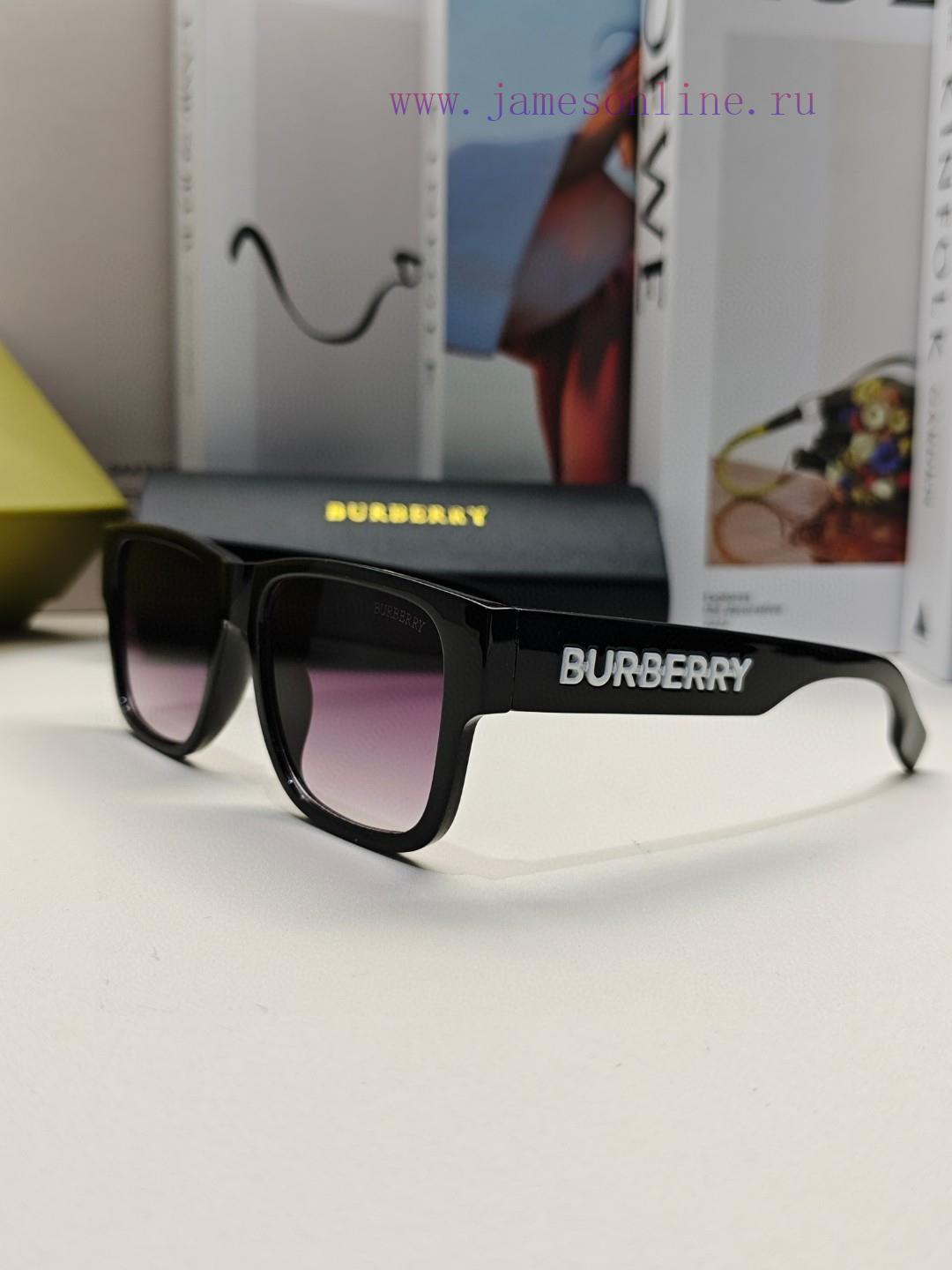 BurberryMirror leg logo has become the most popular fashion element nowadaysNo excessive bureunvkfi4 - Image 4