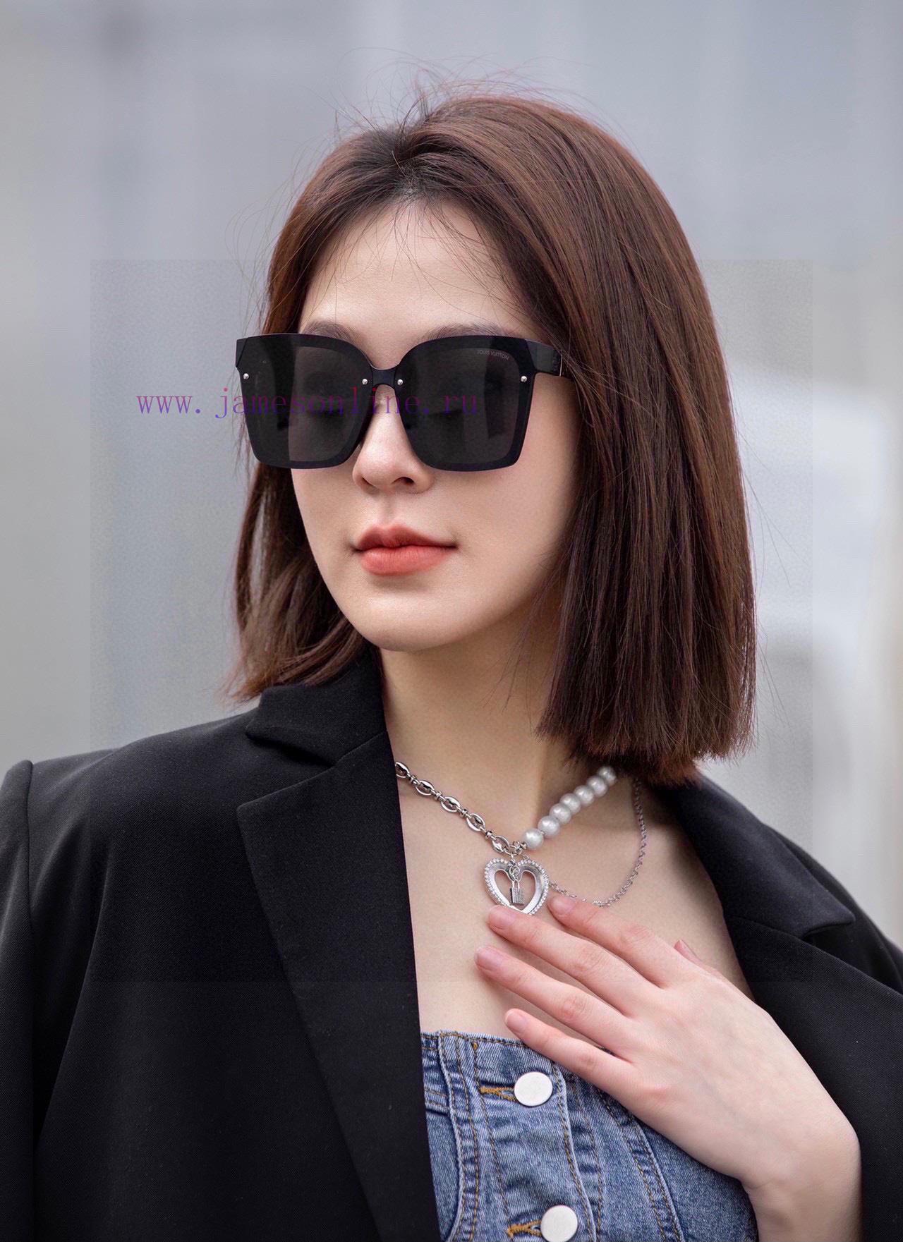 LV Women's Polarized Sunglasses ️ Classic Clover Elements Retro Style Super Love, Showcasingcjosdhzj - Image 3