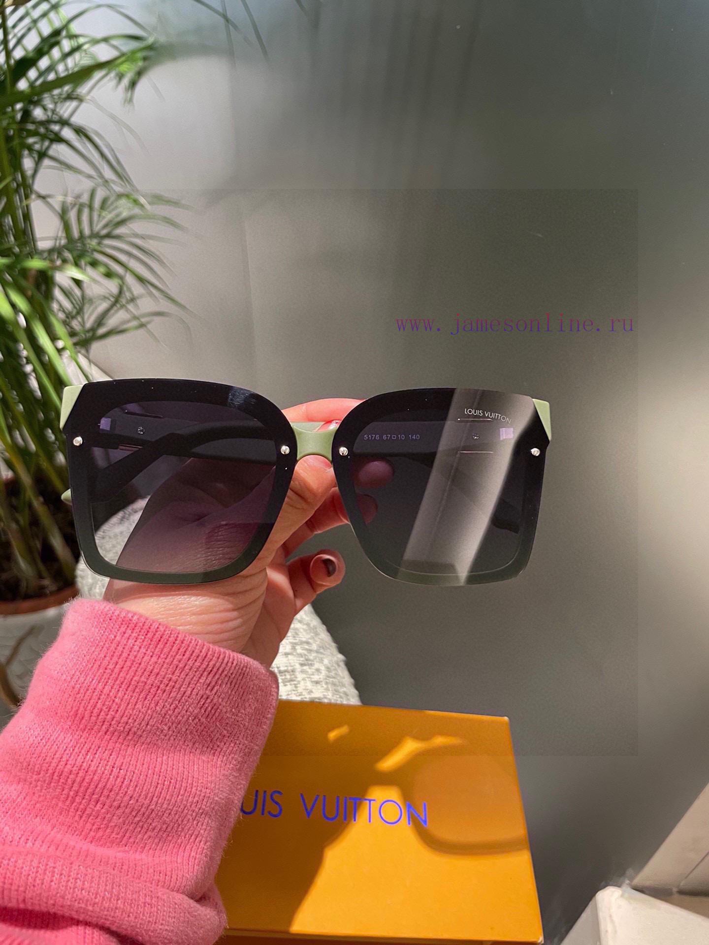 LV Women's Polarized Sunglasses ️ Classic Clover Elements Retro Style Super Love, Showcasingcjosdhzj - Image 7