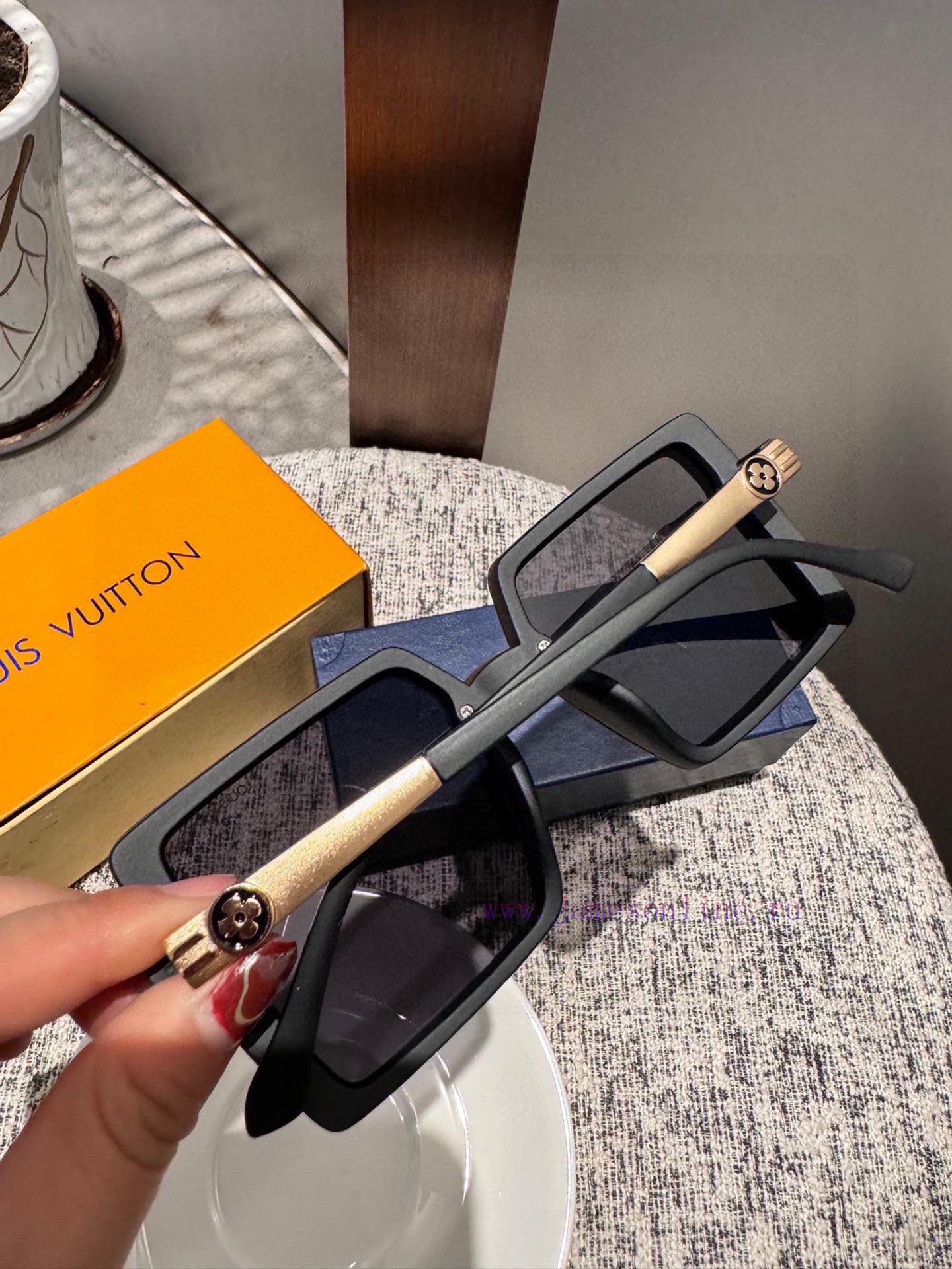 LV Women's Polarized Sunglasses ️ Classic Clover Elements Retro Style Super Love, Showcasingsq0uulww - Image 9