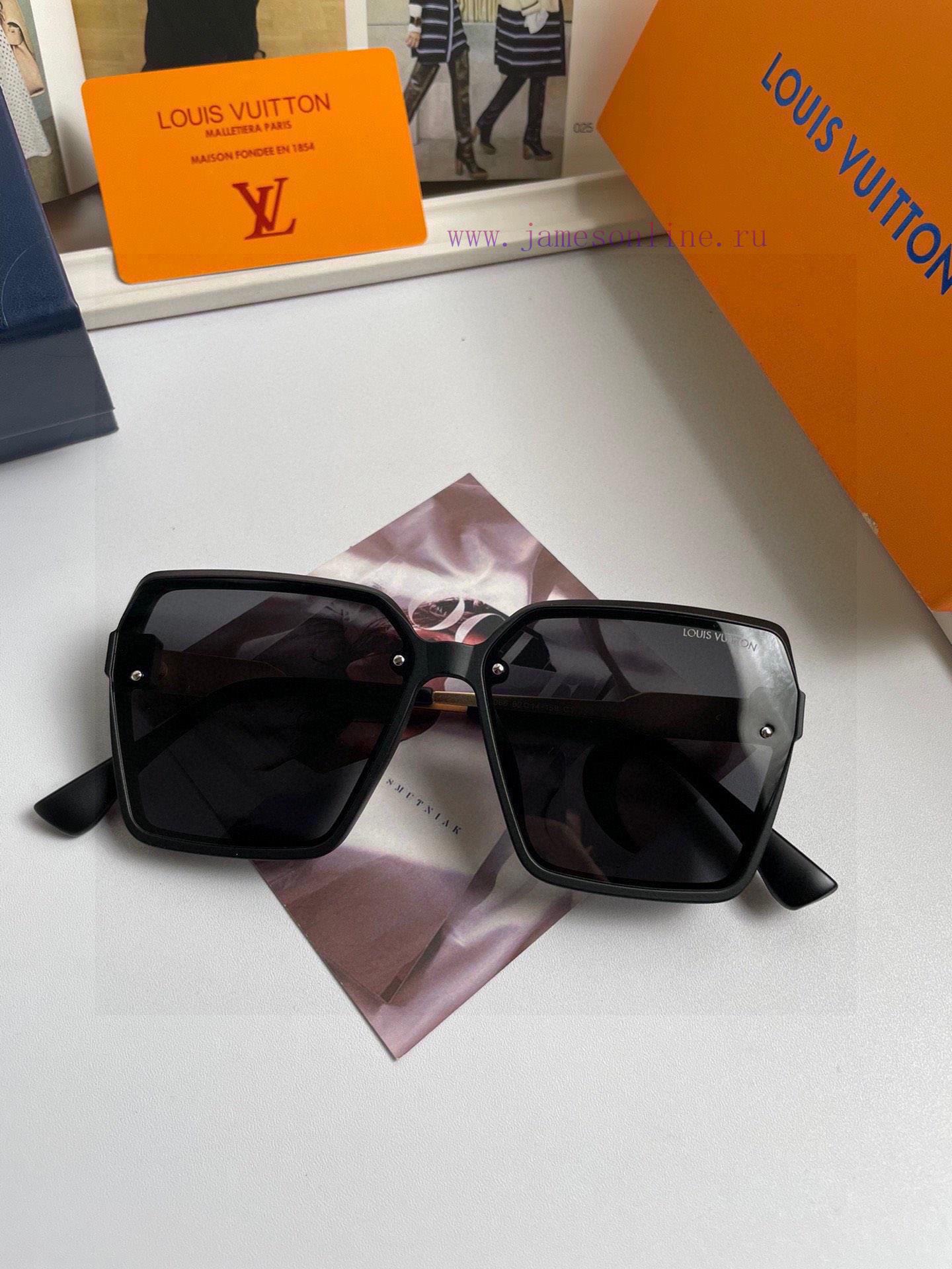 New brand, LV women's polarized sunglasses TR frame imported Polaroid high-definition polariiditdfv5 - Image 4