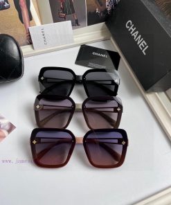 The new CHANEL women's polarized sunglasses TR90 material imported Polaroid high-definition lumk3h85