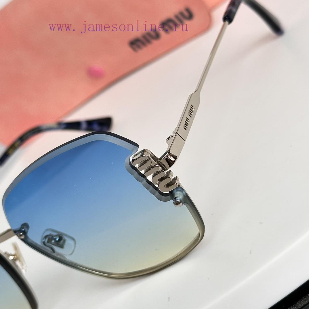 Miu MiuMODELMU 89AVSSIZE60 port 15-145pu63nilz - Image 8