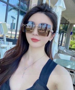 Louis Vuitton LV Women's Sunglasses with HD Nylon Lens, Classic Clover Elements, Retro Stylemwhhmxte