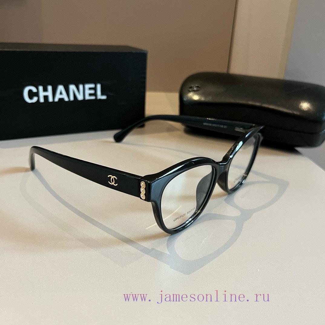 Chanel 3440 Optical MirrorThe design of cat eye frame covers the cheekbonesNarrow on the topw8phujc9 - Image 3