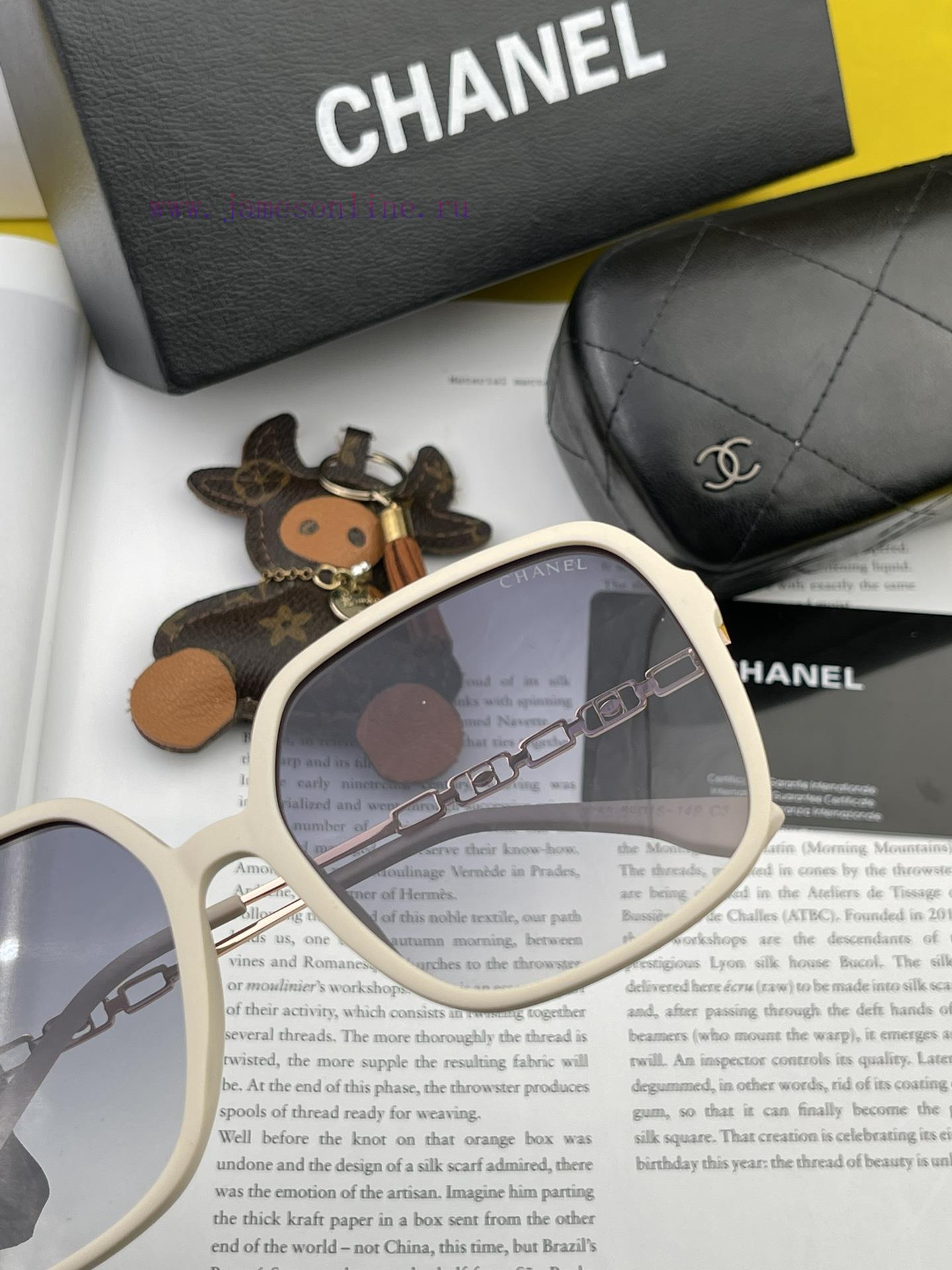 CHANEL 2024 New Trendy Popular Fashion Box Sunglasses Comfortable to Wear Internet Celebrity6yr35rqp - Image 8