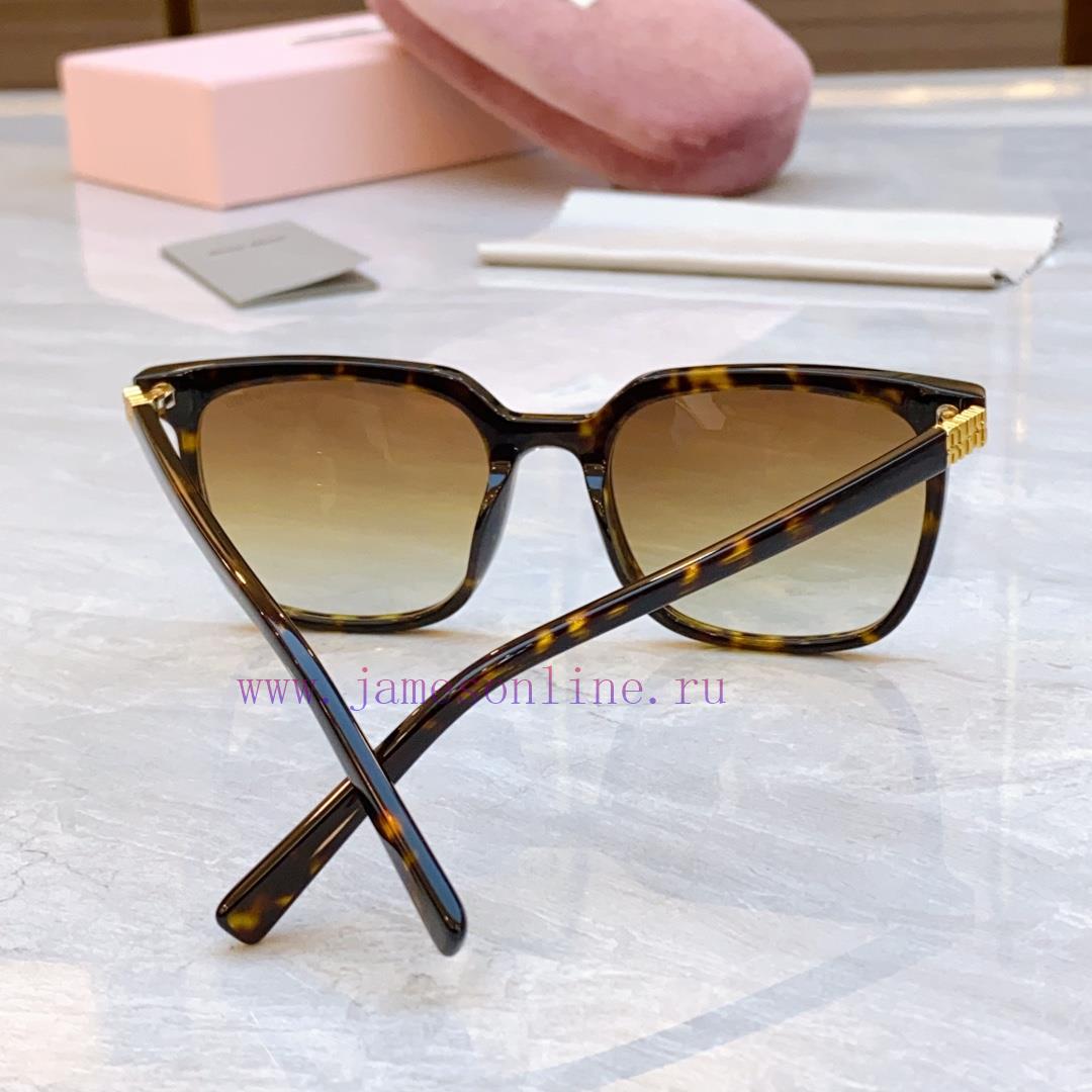 Miu Miu's new sunglasses,MODELVMU 61ZS, SIZE54 ports 18-1451muti7ja - Image 10